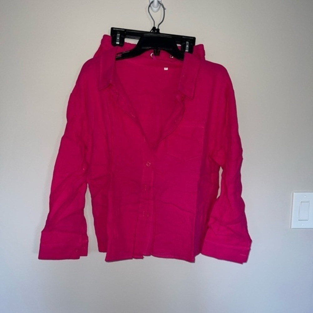 Pink Button-Up Shirt NEW Hot Pink long sleeve top and shorts beach set Medium